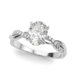 ENGAGEMENT RINGS OVAL CENTER